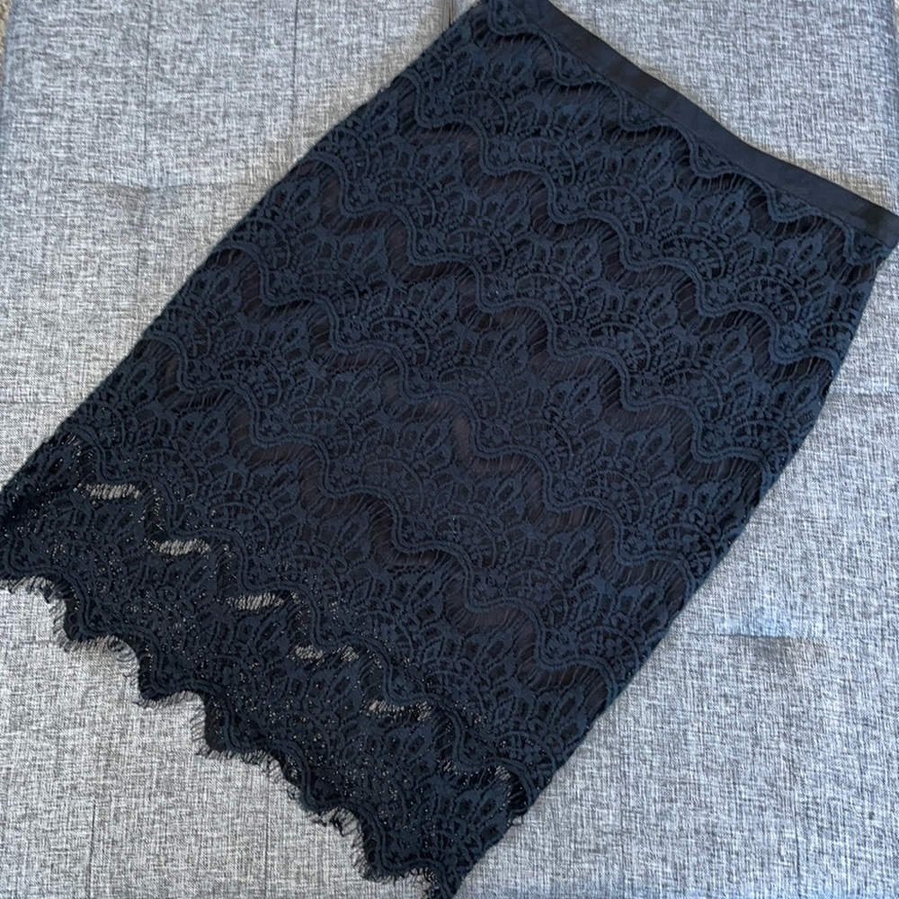 Elle Midi Skirt